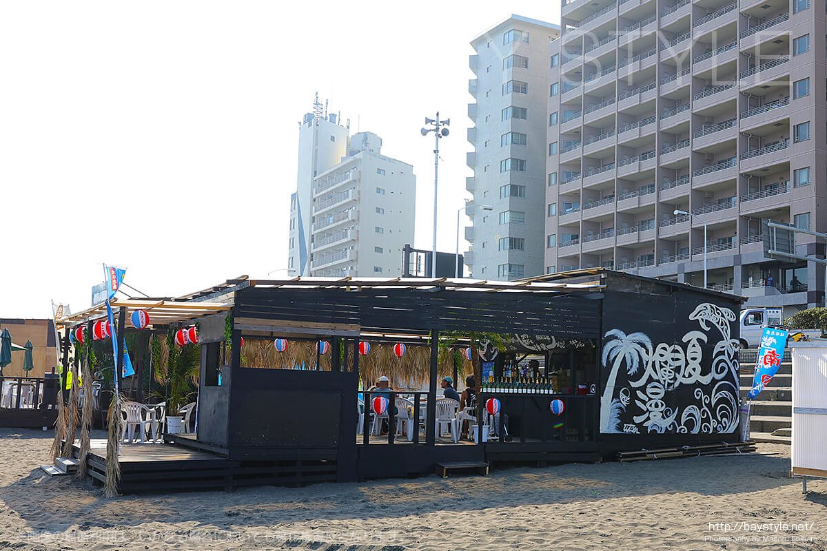 ビーチカフェ、片瀬東浜海水浴場の海の家