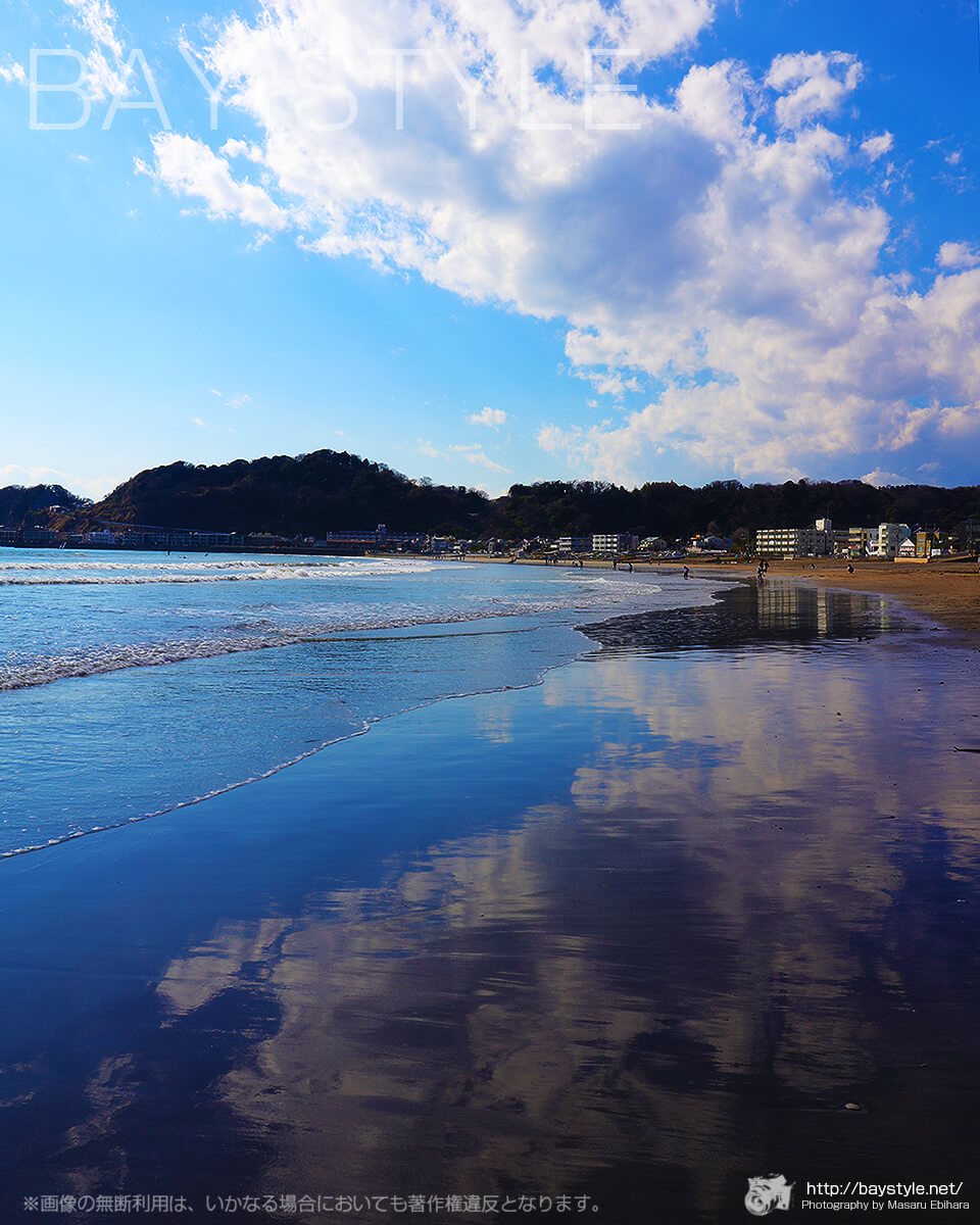 鎌倉で一番人気の由比ヶ浜海水浴場 海沿いの街情報 ベイスタイル