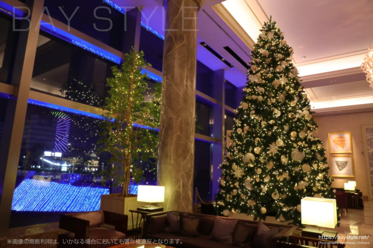 横浜ロイヤルパークホテルのクリスマスツリー