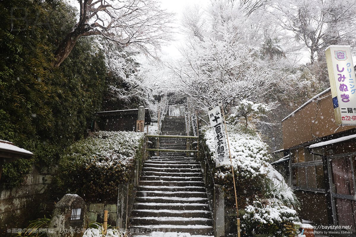 雪の日の杉本寺
