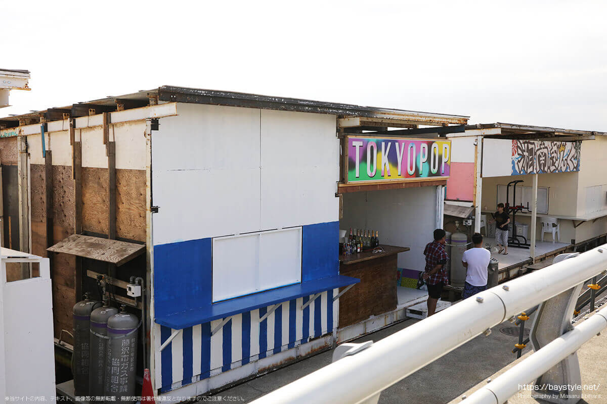 TOKYO POP、片瀬西浜海水浴場の海の家