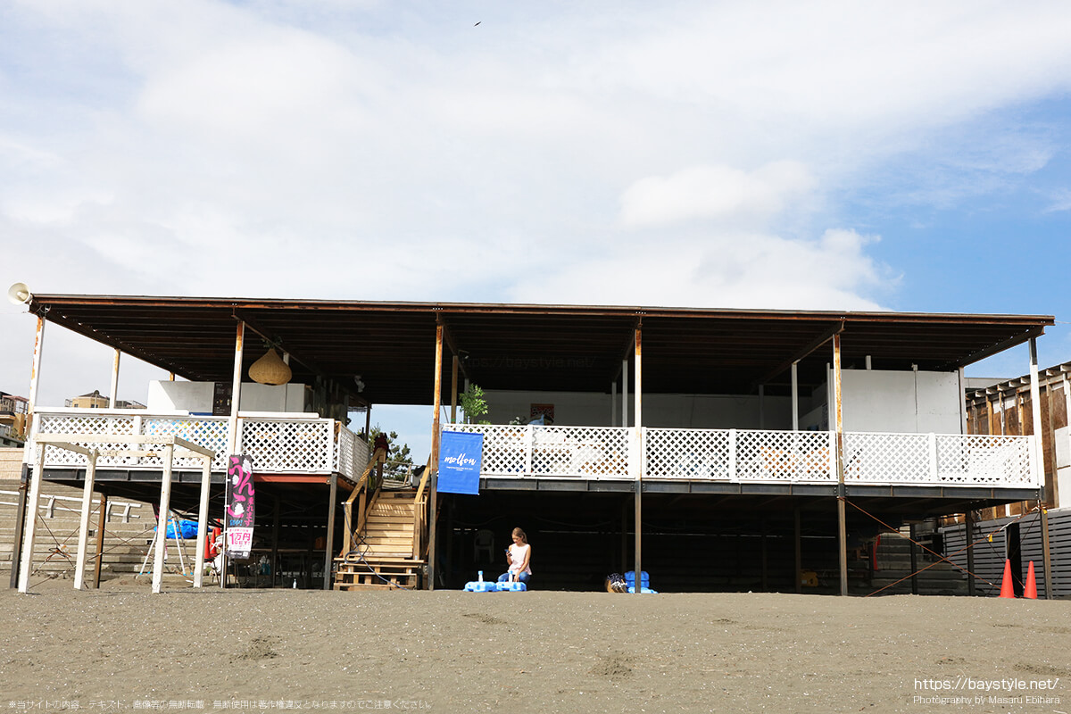 江ノ島CHAーCHA、片瀬西浜海水浴場の海の家