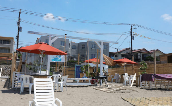 CUTE Bonsai Bar、材木座海水浴場海の家