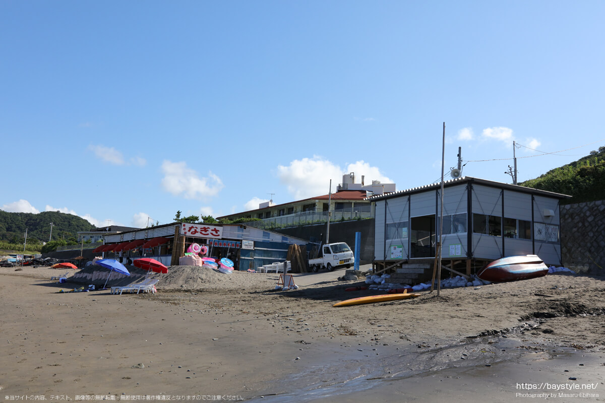 長者ヶ崎、大浜海岸海水浴場の海の家：2021年7月22日撮影