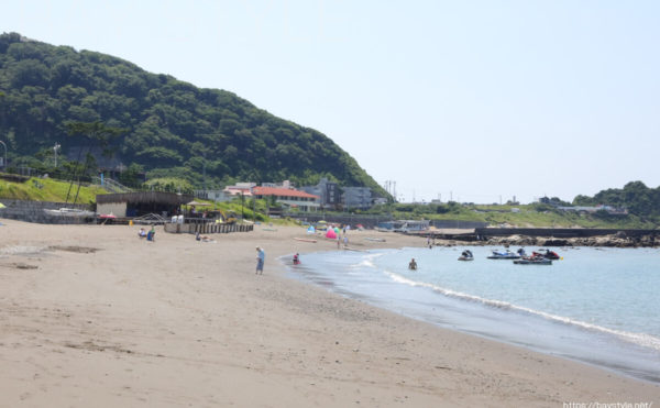 長者ヶ崎、大浜海岸海水浴場の海の家（2022年7月1日撮影）